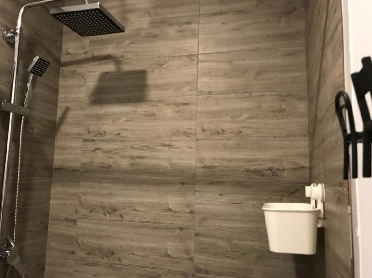 Pequeno Alojamiento Con Mini Piscina - No Climatizada Valência Exterior foto
