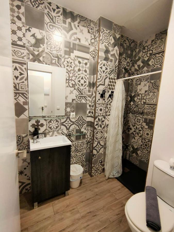 Pequeno Alojamiento Con Mini Piscina - No Climatizada Valência Exterior foto