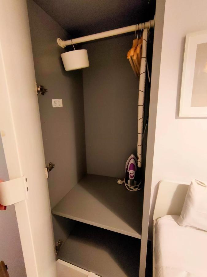 Pequeno Alojamiento Con Mini Piscina - No Climatizada Valência Exterior foto